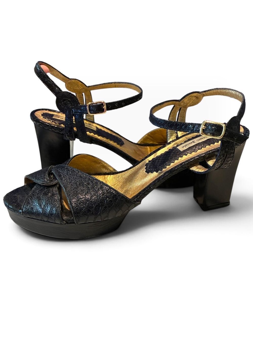 Pollignano Speciali snakeskin platform sandals, front knot, ankle strap. Sz8